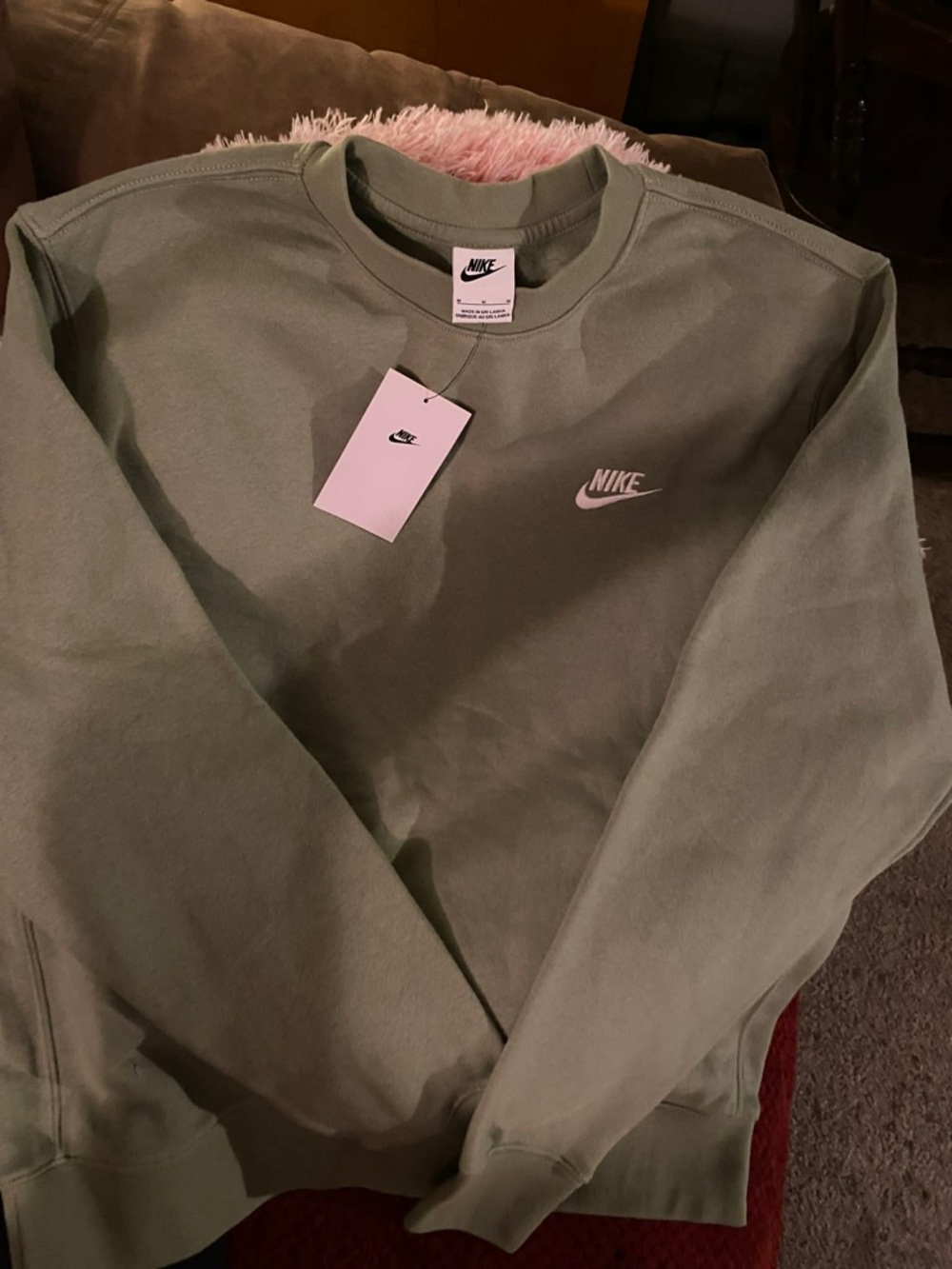 Nike Men's Light  Olive Green Crewneck Sweatshirt